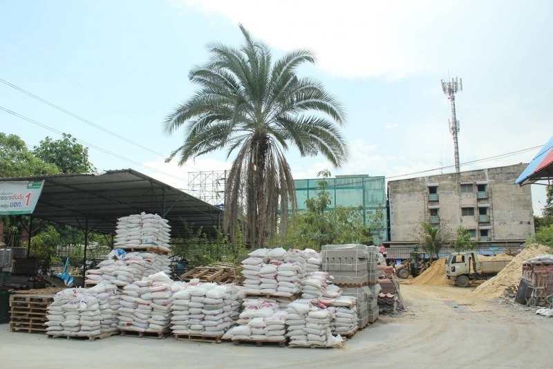 ร้าขายเครื่องมือช่างลาดกระบัง